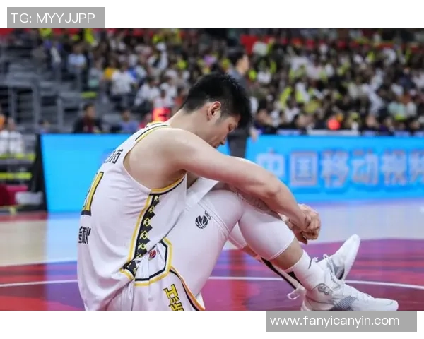 草蜢队与雷克雅未克队的激烈对决引发球迷热议与期待